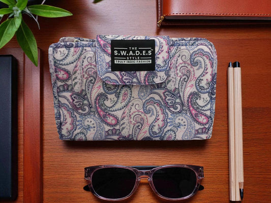 Hakoba Pastel Paisley 6-Pocket Clutch Pouch