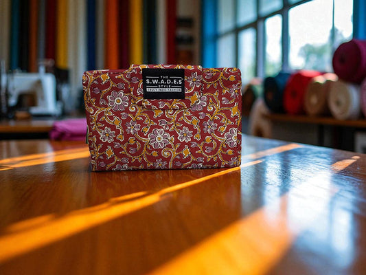 Brise Florale 6-Pocket Clutch Pouch