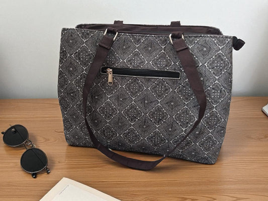 Satiné Gray Radiance 3-Compartment Cabas