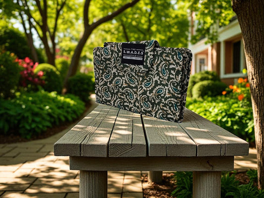 Emerald Paisley – 6-Pocket Clutch Pouch