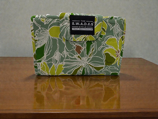 Hara Gulzar 6-Pocket Clutch Pouch