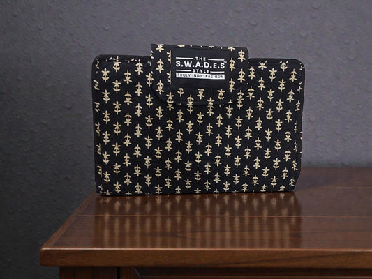 The Shab-Noor 6-Pocket Clutch Pouch