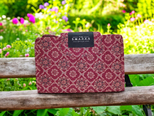 Brown Radiance 6-Pocket Clutch Pouch