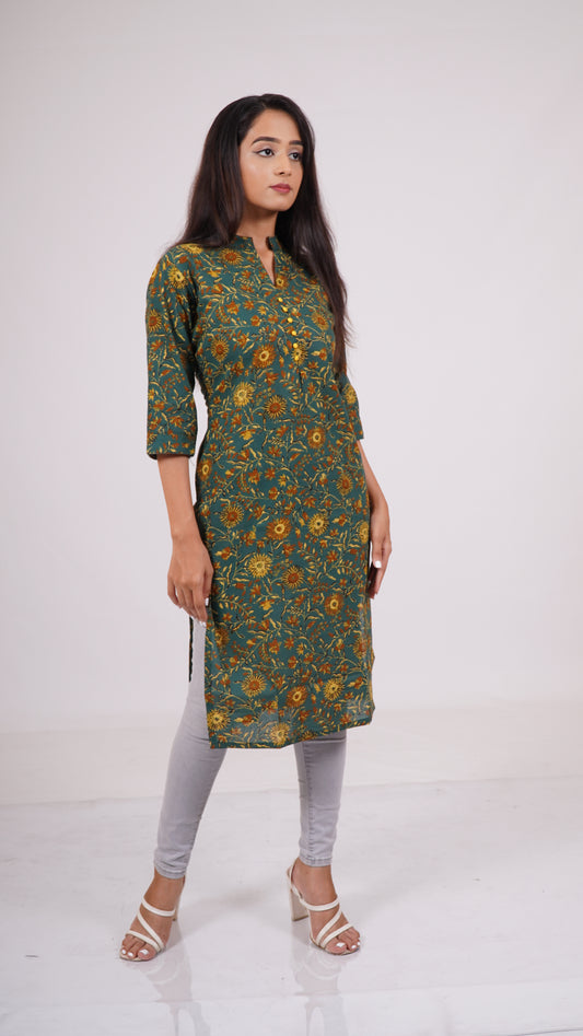 Band Collar Kurti: Chic Comfort in Green
