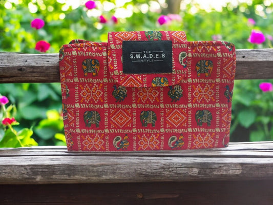 Madhubani 6-Pocket Clutch Pouch [Pink]