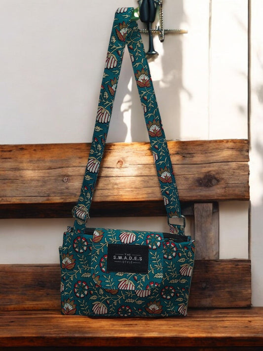 Green Floral 4-Pocket Cross-Body Bag