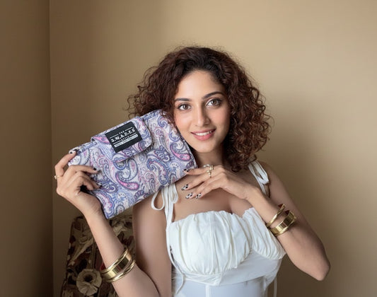 Hakoba Pastel Paisley 6-Pocket Clutch Pouch